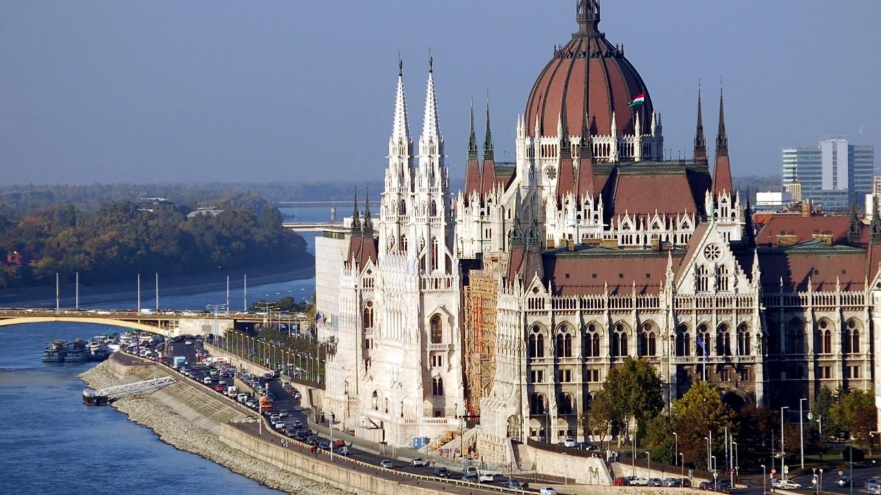 Здание венгерского парламента, Будапешт
